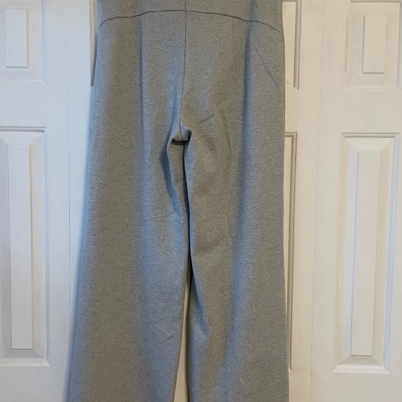 Ann Taylor Houndstooth Knit Pant - Picture 4 of 6